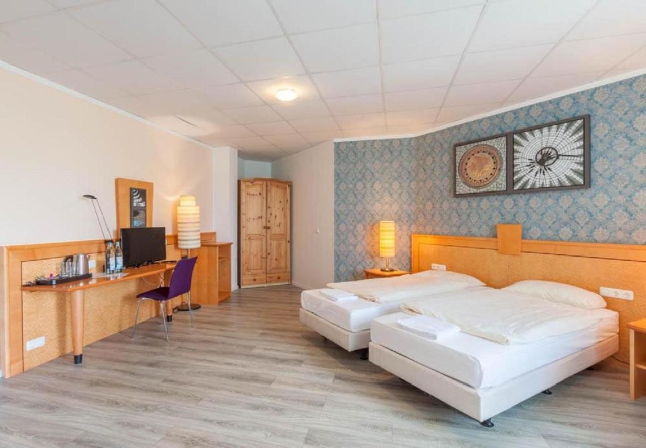Parkhotel Viktoria Velten Rom bilde